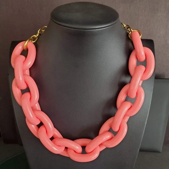 Coach Pink Acrylic Necklace Chunky Open Link Gold Tone Chain Resort Cruise - Picture 1 of 6